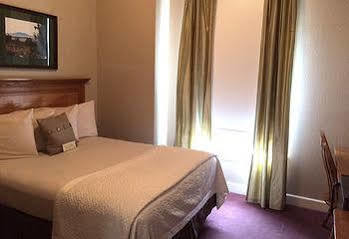 ארטסיה Heritage Inn מראה חיצוני תמונה