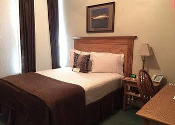 ארטסיה Heritage Inn מראה חיצוני תמונה