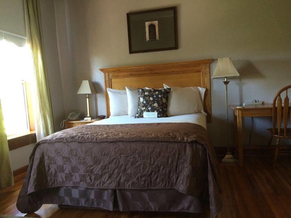 ארטסיה Heritage Inn מראה חיצוני תמונה